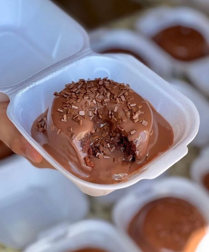 Mini Bolo Vulcão de Brigadeiro