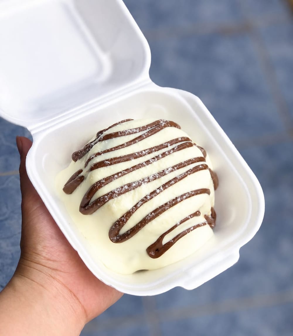 Mini Bolo Vulcão de Ninho com Nutella